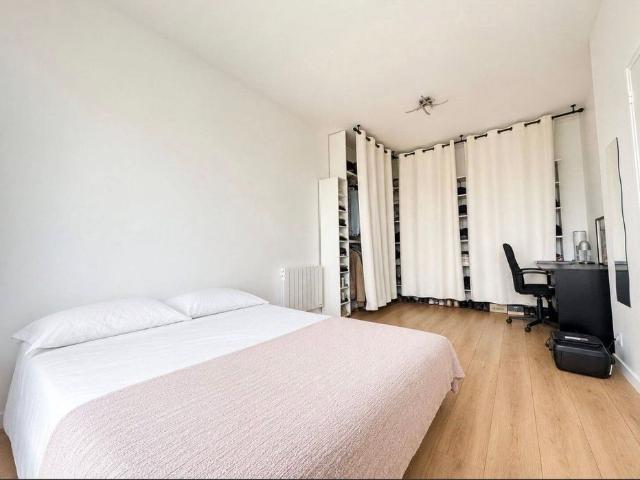 Appartement 4 pièces, 85 m² à louer à Cachan 94230