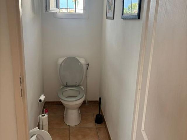 Appartement 4 pièces, 85 m² à louer à La Fare les Oliviers 13580