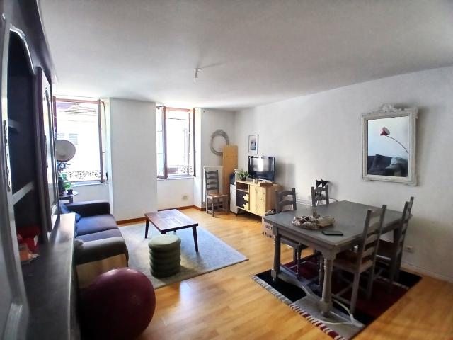 Appartement 4 pièces, 85 m² à louer à Navarrenx 64190