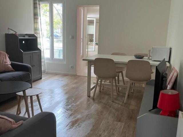 Appartement 4 pièces, 85 m² à louer à Noisy le Grand 93160