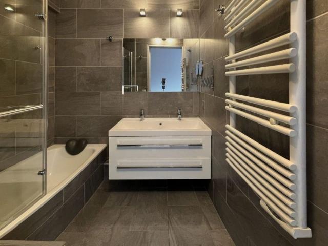 Appartement 4 pièces, 85 m² à louer à Suresnes 92150