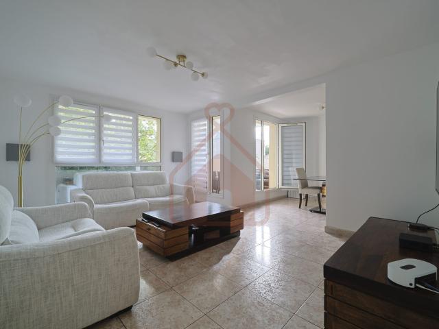 Appartement 4 pièces 85 m²