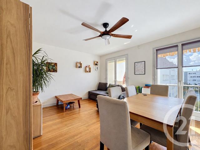 Appartement 4 pièces 85 m²