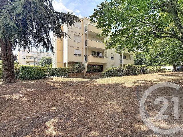 Appartement 4 pièces 85 m²