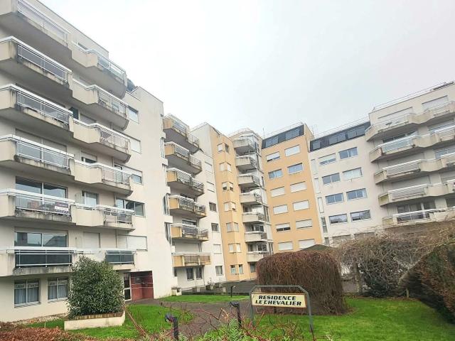 Appartement 4 pièces 85 m²