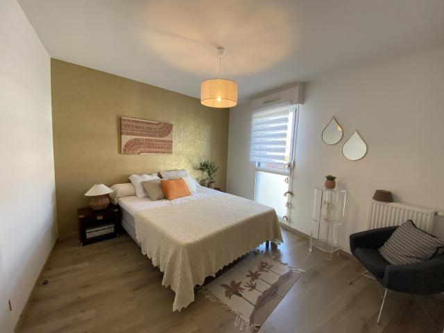 Appartement 4 pièces, 86 m² à louer à Bordeaux 33200