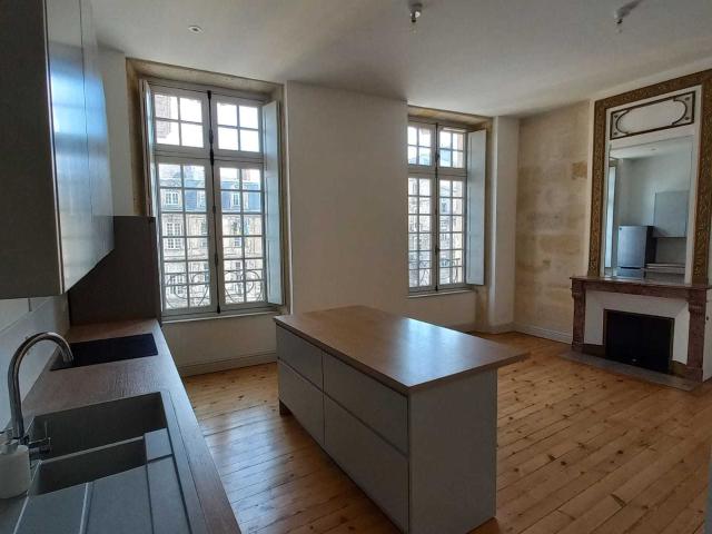 Appartement 4 pièces 86 m²