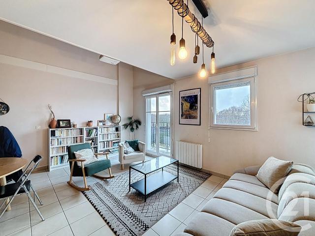 Appartement 4 pièces 86 m²