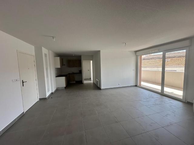 Appartement 4 pièces, 88 m² à louer à Agde 34300