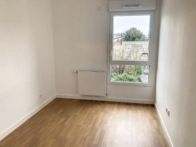 Appartement 4 pièces, 88 m² à louer à Aix les Bains 73100