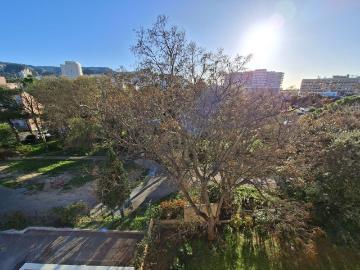 Appartement 4 pièces, 88 m² à louer à Marseille 8 13008