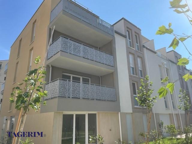 Appartement 4 pièces, 88 m² à louer à Melun 77000