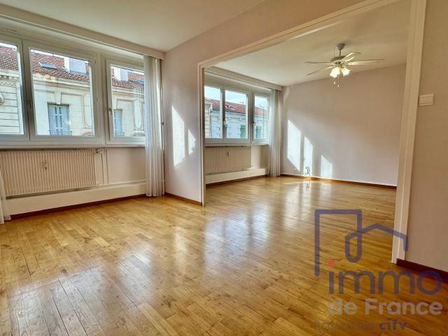 Appartement 4 pièces 90 m²