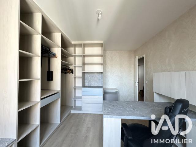 Appartement 4 pièces, 89 m² à louer à Bordeaux 33300