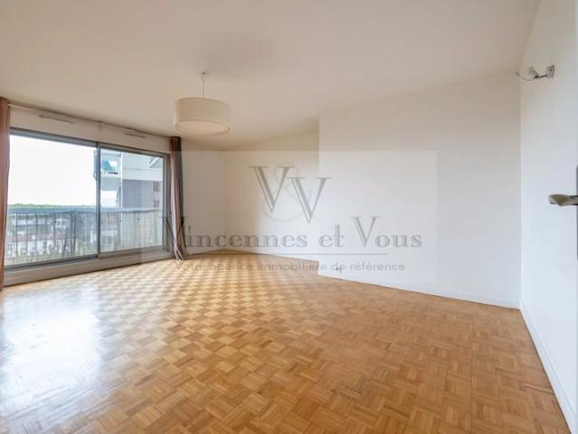 Appartement 4 pièces 89m² Balcon & Parking