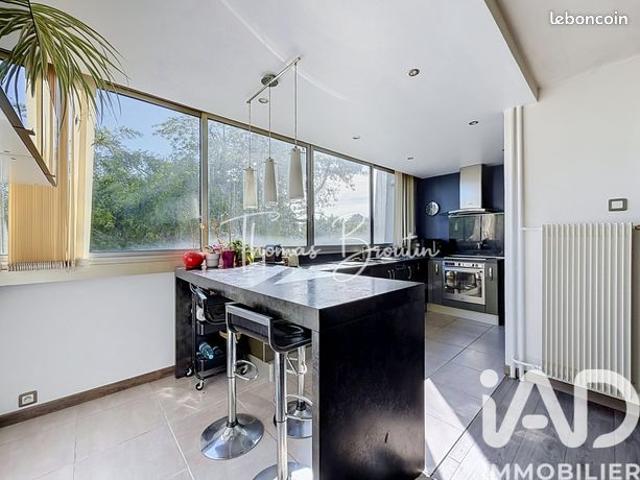 Appartement 4 pièces 93 m²