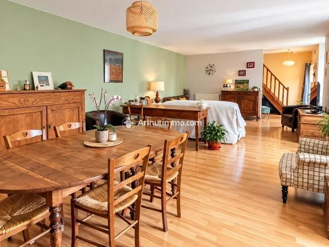 Appartement 4 pièces 93 m²