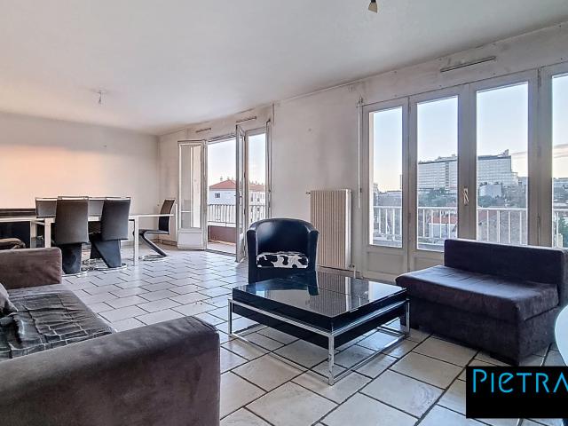 Appartement 4 pièces 93 m²