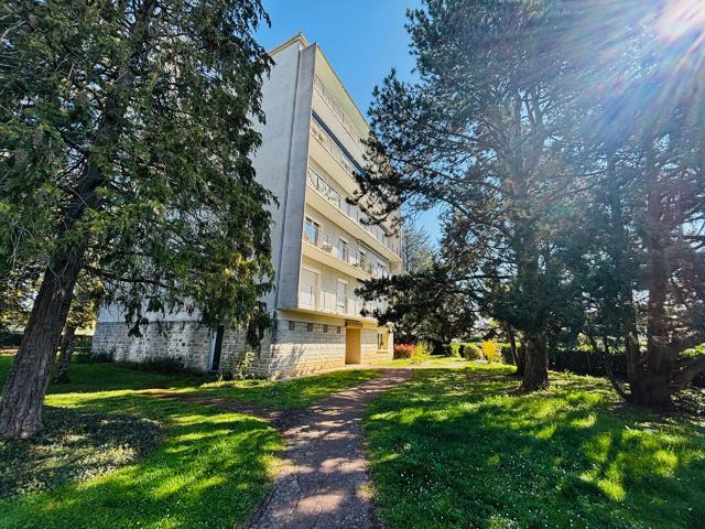 Appartement 4 pièces 93 m²