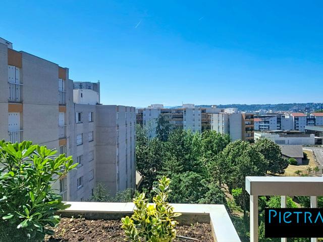 Appartement 4 pièces 93 m²