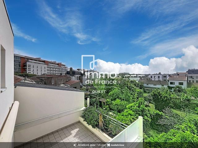Appartement 4 pièces 93 m²