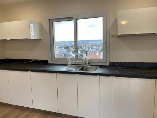 Appartement 4 pièces 93 m²