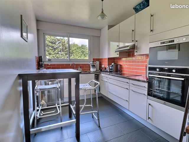 Appartement 4 pièces 93 m²