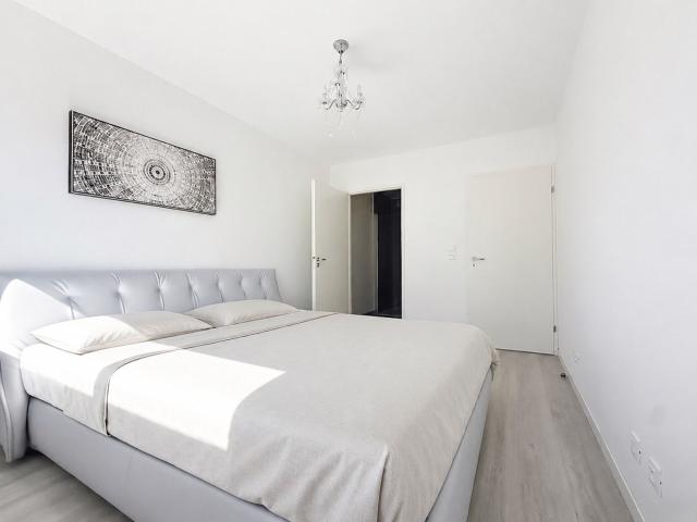Appartement 4 pièces, 90 m² à louer à Annemasse 74100