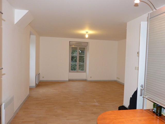 Appartement 4 pièces, 90 m² à louer à Poitiers 86000