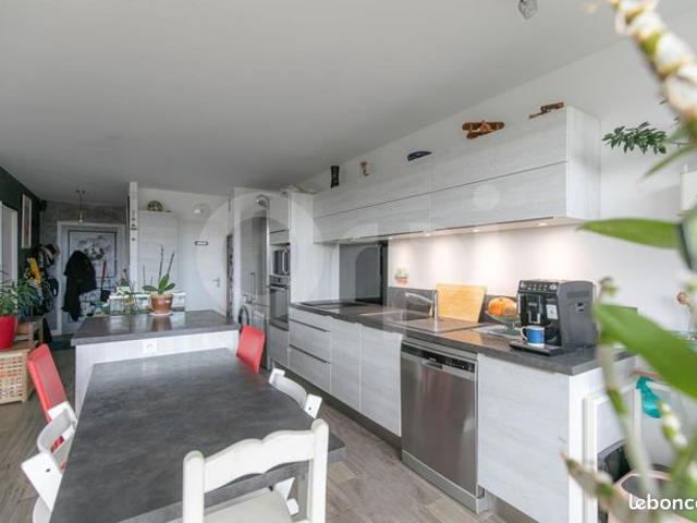 Appartement 4 pièces 90 m²
