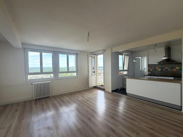 Appartement 4 pièces 90 m²