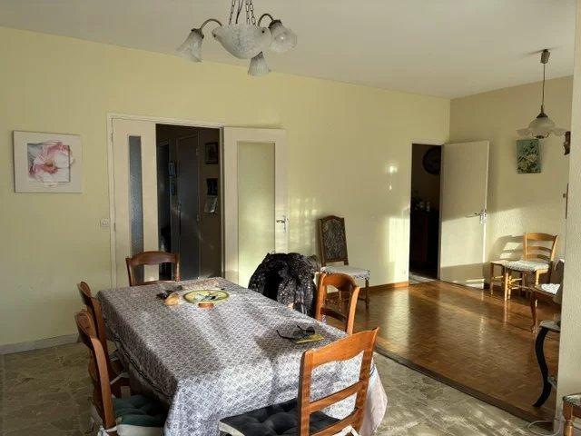 Appartement 4 pièces 90 m²