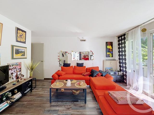 Appartement 4 pièces 90 m²