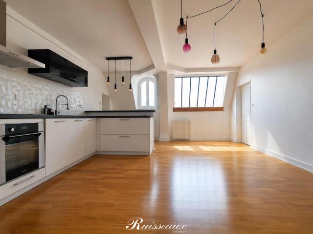 Appartement 4 pièces 90 m²
