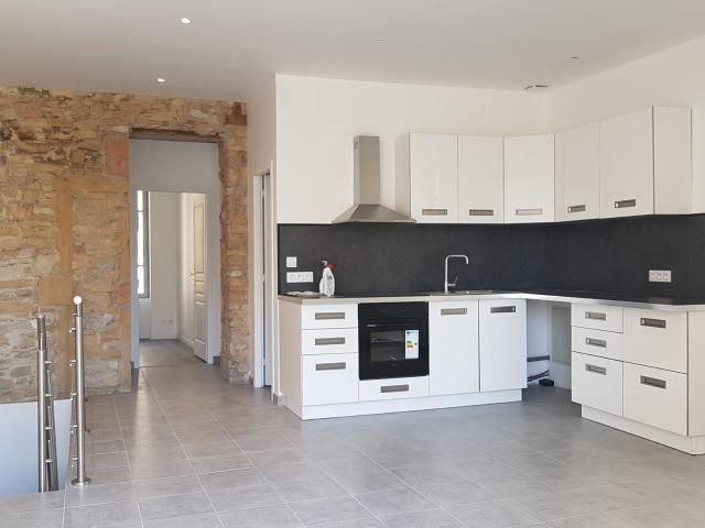 Appartement 4 pièces, 91 m² à louer à Couzon au Mont d'Or 69270