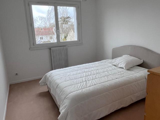 Appartement 4 pièces, 91 m² à louer à Nantes 44300