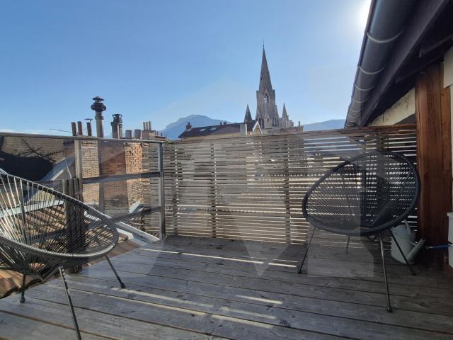 Appartement 4 pièces 91 m²
