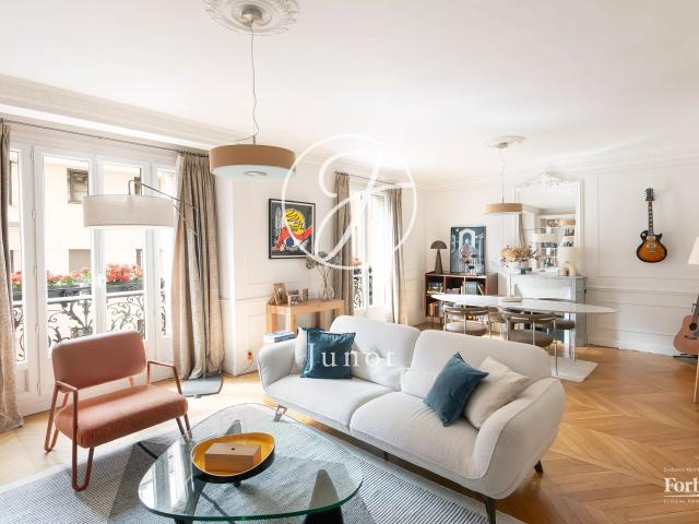 Appartement 4 pièces 91 m²