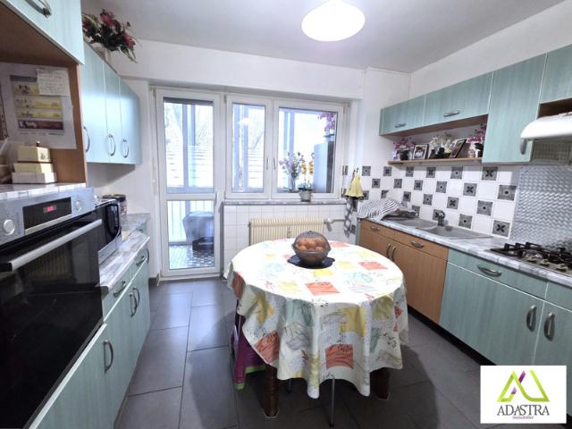 APPARTEMENT TRAVERSANT 4 Pièces 91m² 3 chambres Garage, ca