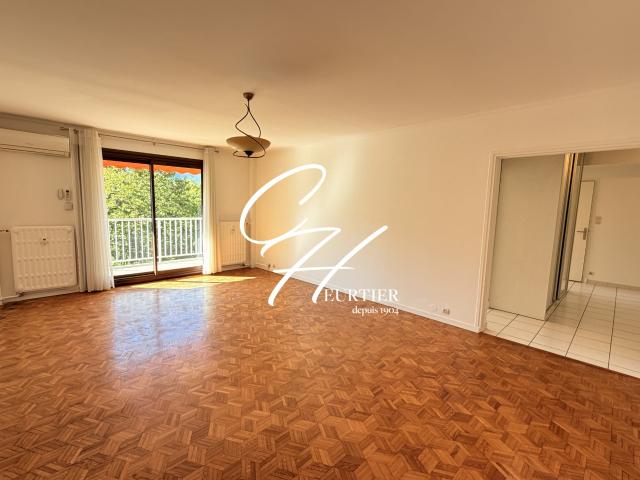 Appartement 4 pièces, 92 m² à louer à Meylan 38240