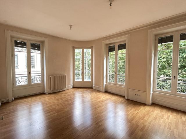 Appartement 4 pièces 92 m²