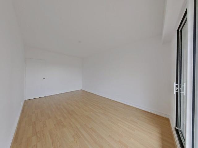 Appartement 4 pièces, 97 m² à louer à Saint Germain en Laye 78100