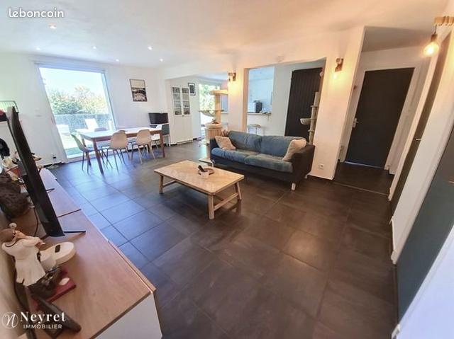 Appartement 4 pièces 97 m²