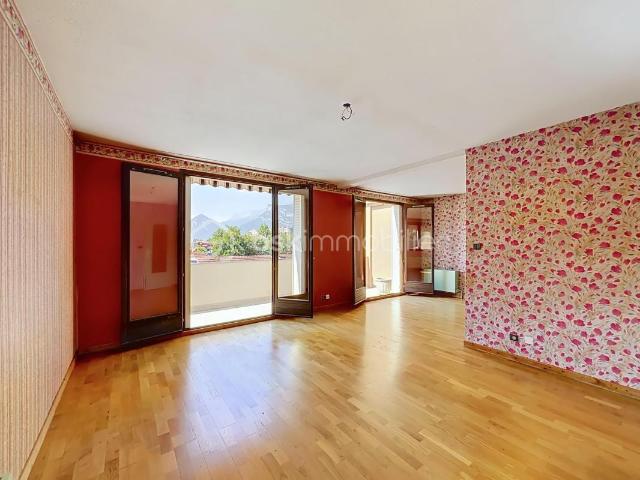 Appartement 4 pièces 97 m²