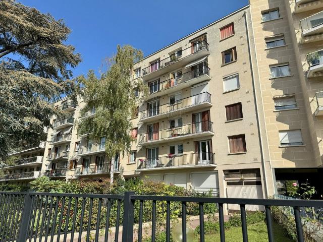 Appartement 4 pièces 97 m²