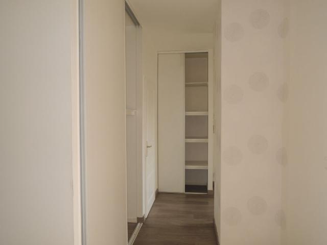 Appartement 4 pièces, 94 m² à louer à Reims 51100