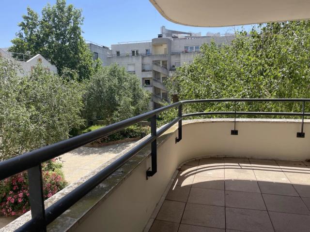 Appartement 4 pièces 94 m²