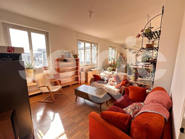 Appartement 4 pièces 94 m²