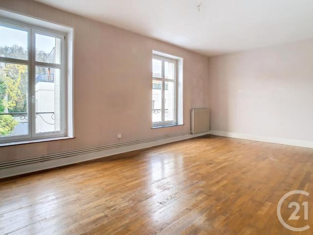 Appartement 4 pièces 94 m²