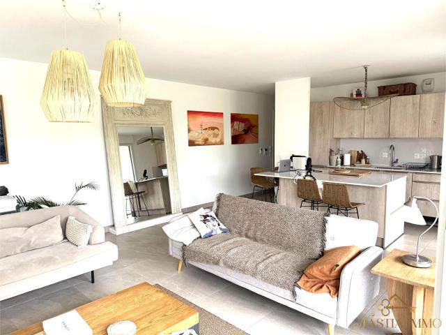 Appartement 4 pièces 94 m²